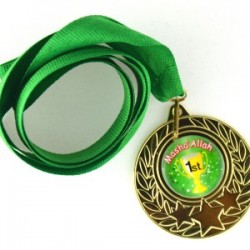 Medaille met opschrift: 'Masha'Allaah 1st'